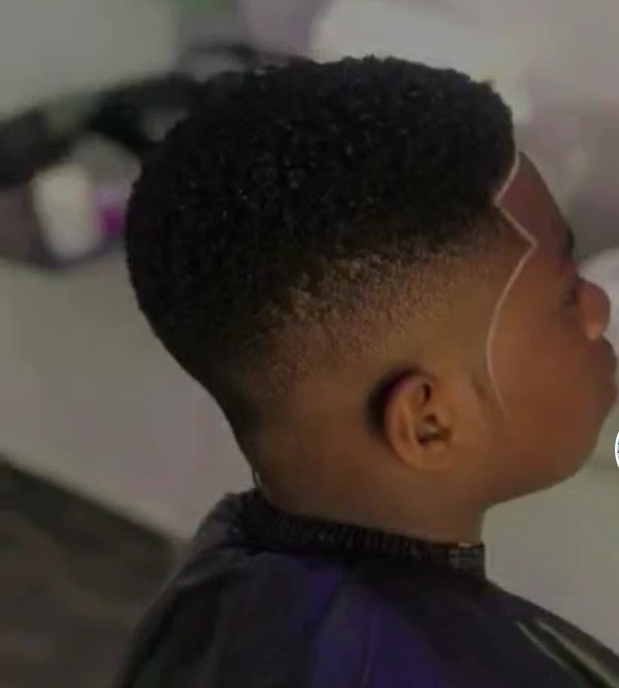 /Child hair cut without dye